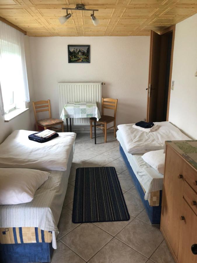 Apartment Zimmervermietung Lippmann Grosshartmannsdorf